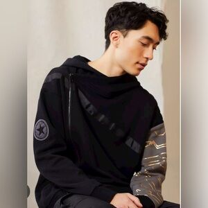 Men’s Medium Winter Soldier Marvel Hoodie